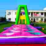 Коммерческая надувная полоса препятствий «Яркий мир», 25×3×4 м