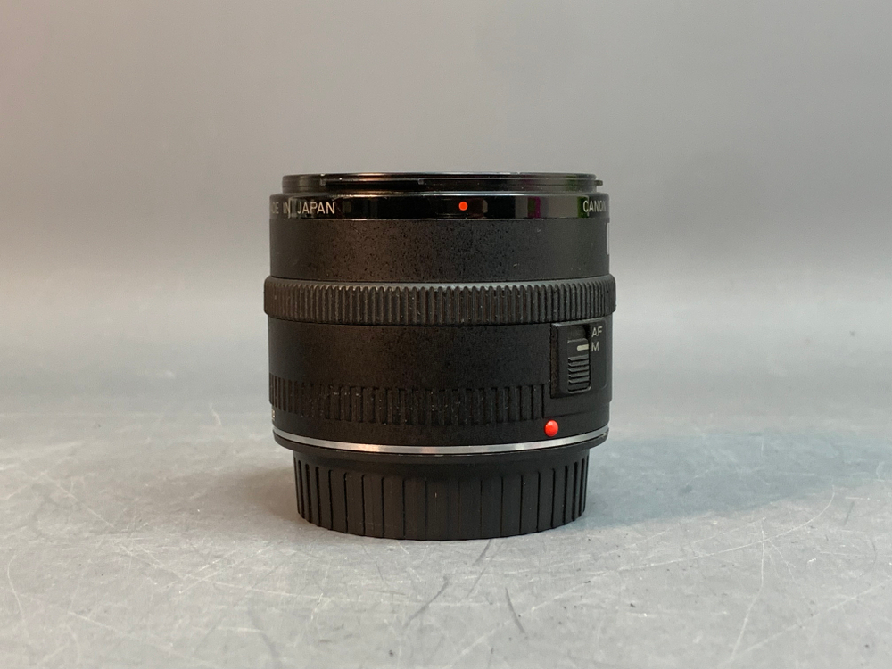 Canon EF 24mm 2.8 царапки