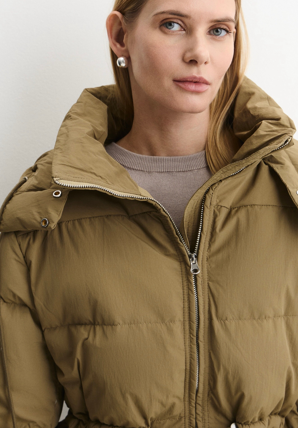 Пуховик Bob олива