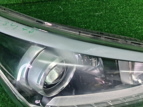 Битая Фара правая Hyundai Creta 1 (2016-2020) галоген
