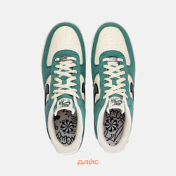 Кроссовки Nike Air Force 1 Low '07 LV8 "Notebook Scribbles" 