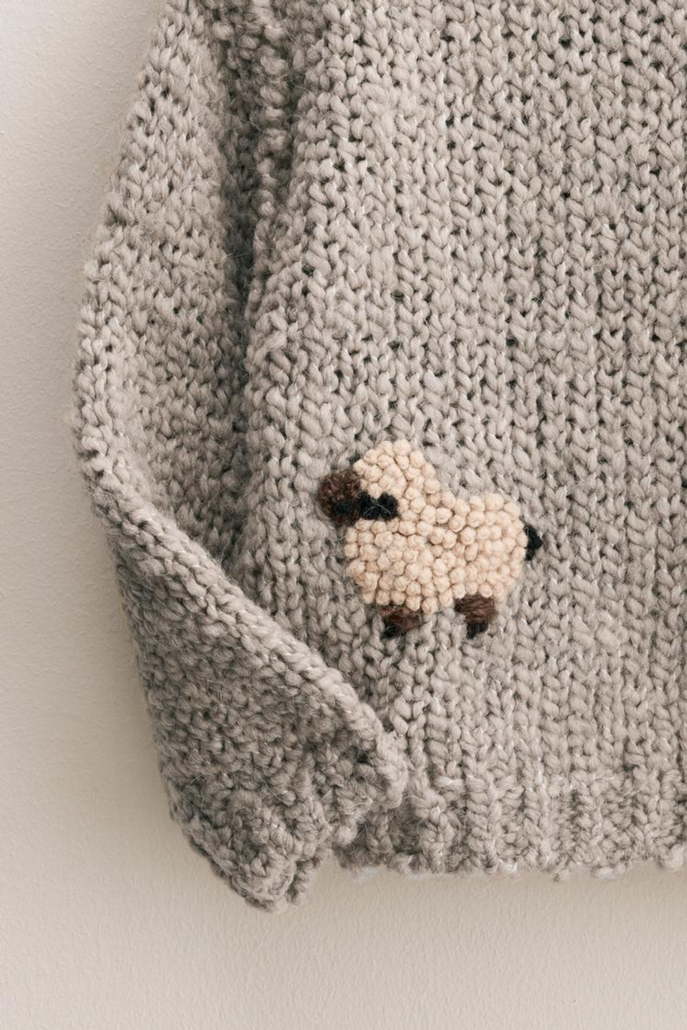 ZARA TIMELESS - ВЯЗАНЫЙ ДЖЕРСИ С ВЫШИВКОЙ ИЗ ШЕРСТИ, КАМЕННО-СЕРЫЙ