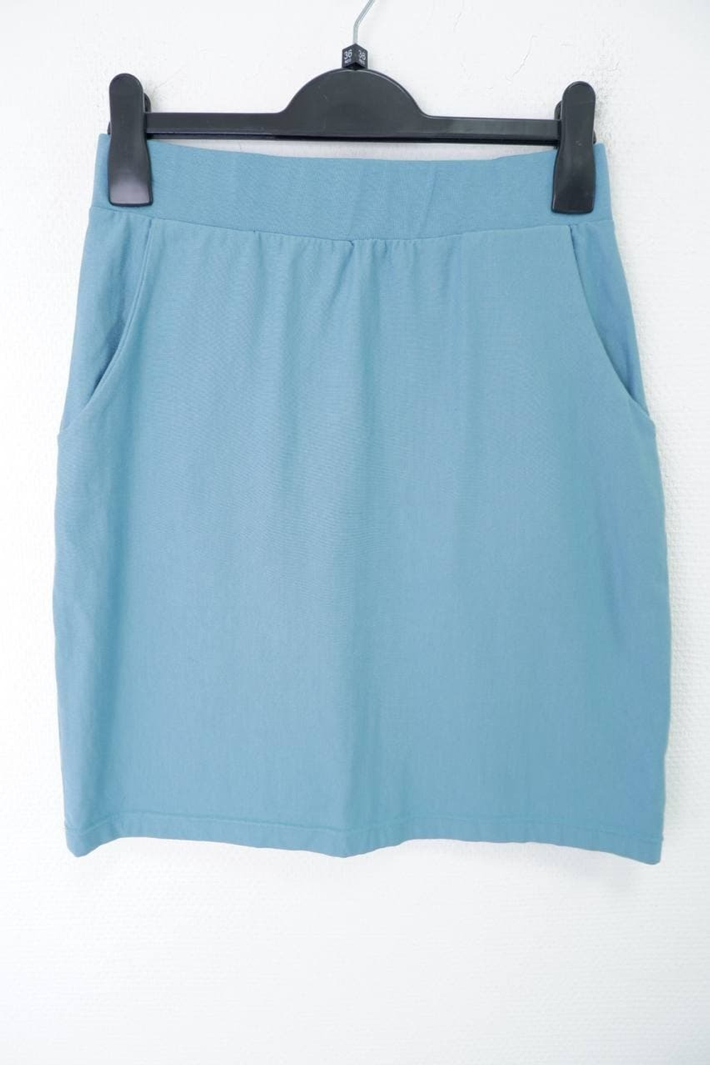 Юбка однотонная 40 размер