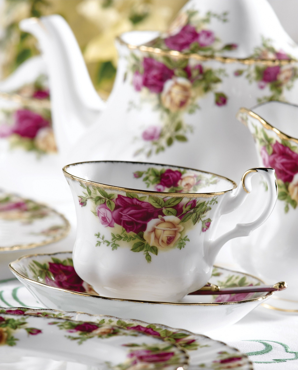 Royal Albert Кружка Old Country Roses 250 мл