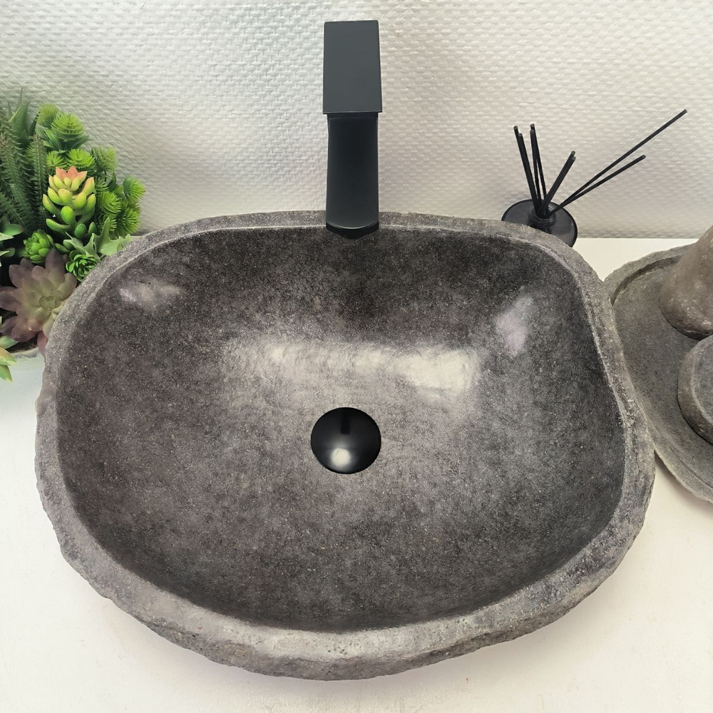 Раковина из речного камня RS-63671 (47*40*15) 0122