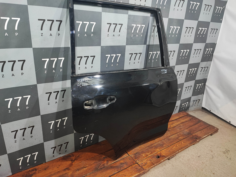 Дверь задняя правая Toyota Land Cruiser 200 15-21 Б/У Оригинал 6700360560