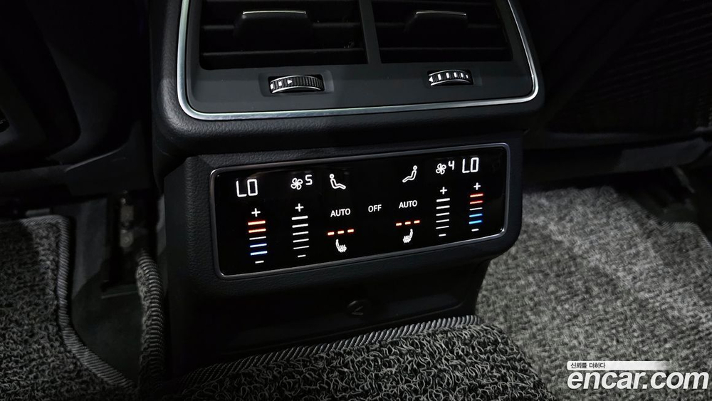Audi A6 (C8) 45 TFSI Quattro Premium (08.2020)