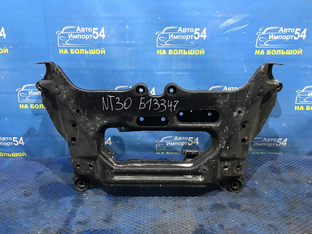 Балка передняя поперечная NISSAN X-TRAIL 2000-2007