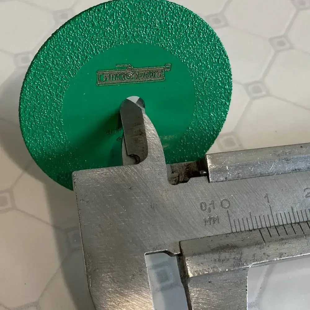 Диск алмазный с оправкой "Зеленый Дракон" для гравера по керамограниту и стеклу 1 шт /50 мм/100-120 Grit