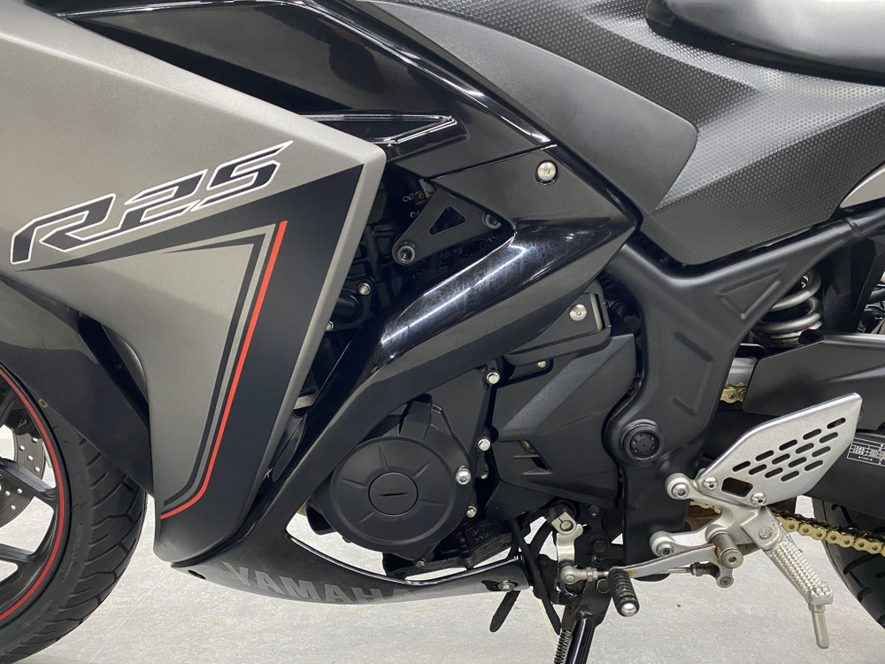 Yamaha YZF-R25 , 2017