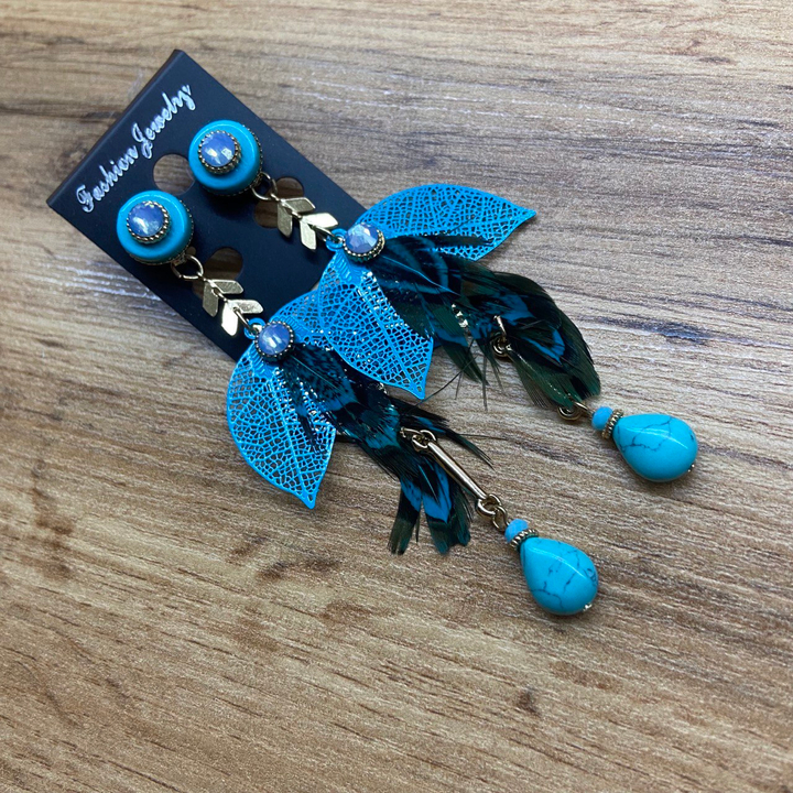 Серьги-гвоздики Экзо 2 стрелочки 2 листа сетчатых перо подвеска камешек цвет голубой металл золотистый