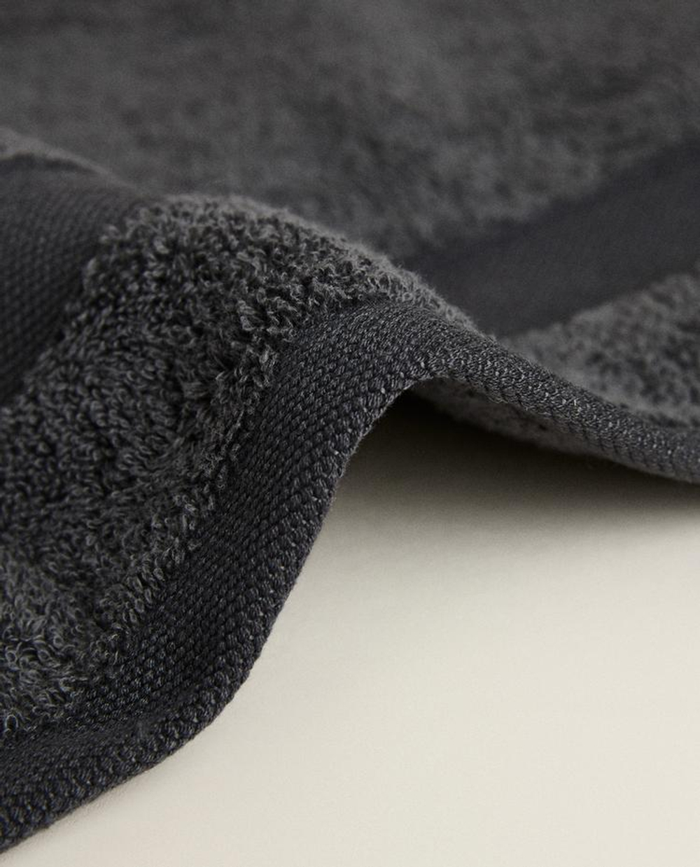 ZARA HOME ПОЛОТЕНЦЕ ИЗ ХЛОПКА ВЫСШЕГО КАЧЕСТВА, АНТРАЦИТОВЫЙ