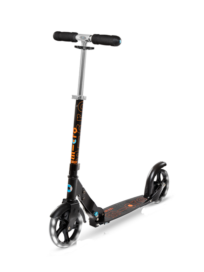 Самокат Micro Classic Black LED черный