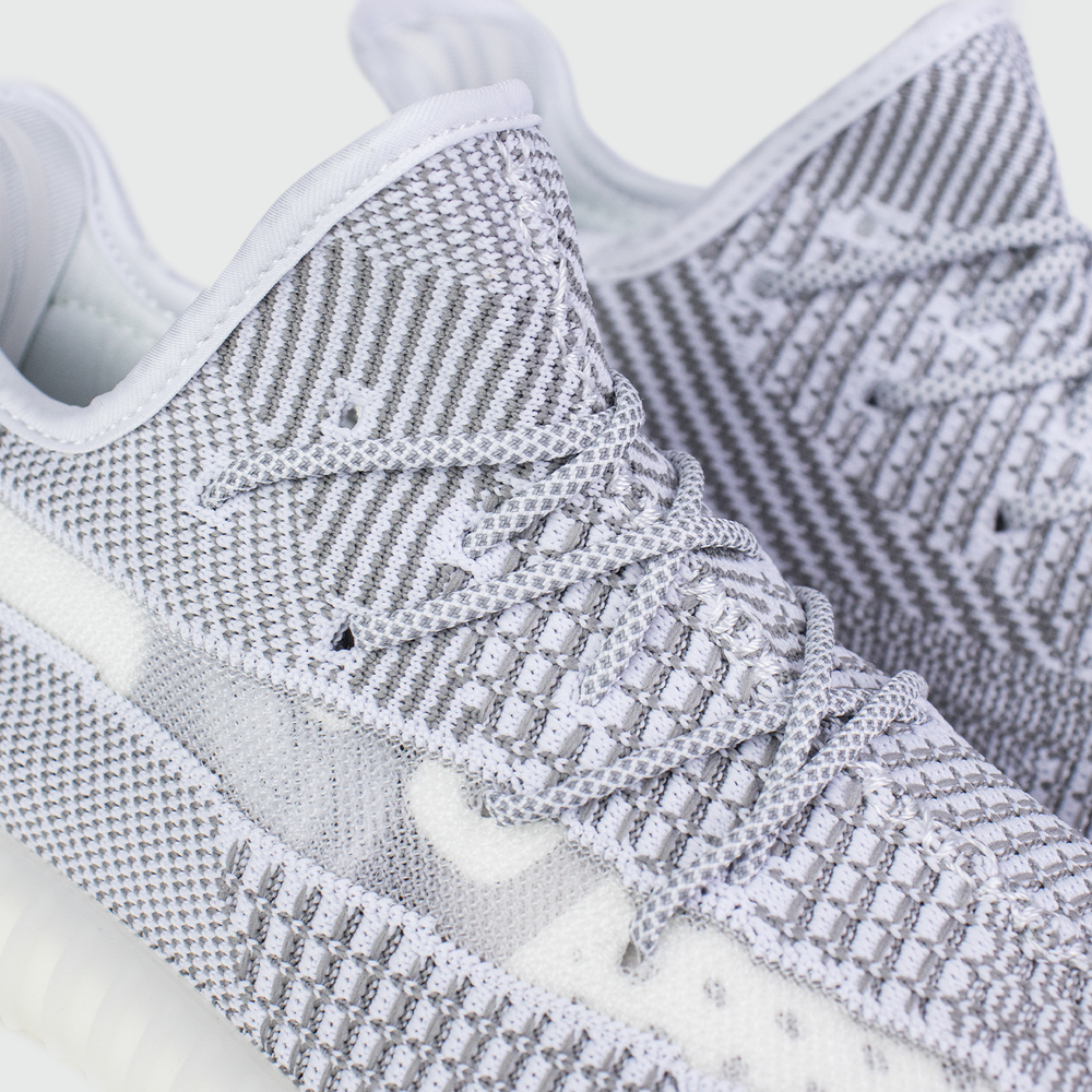 Кроссовки Adidas Yeezy 350 boost v2 Wmns Static new