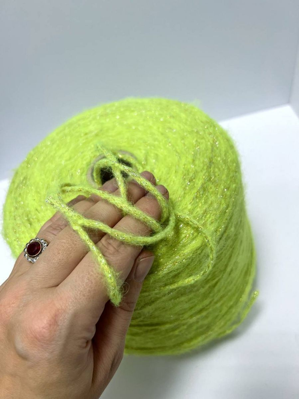 Пряжа шнур люрекс с мохером Спетакколо