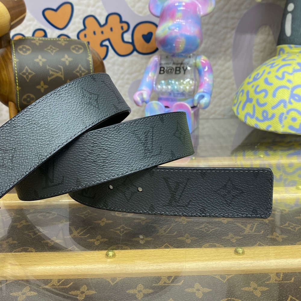 Louis Vuitton Belt