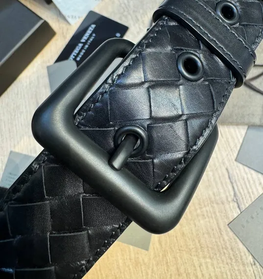 Ремень Bottega Veneta 3,5 см, черный.