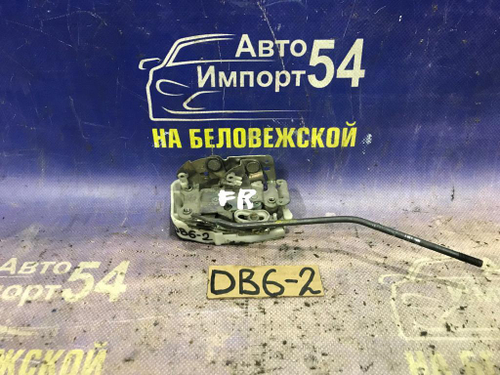 Замок двери передней правой Honda INTEGRA 1993