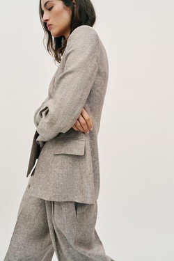 ZARA БЛЕЙЗЕР ИЗ 100% ЛЬНА С ПОДПЛЕЧНИКАМИ, ПЕСОЧНЫЙ МЕЛАНЖ