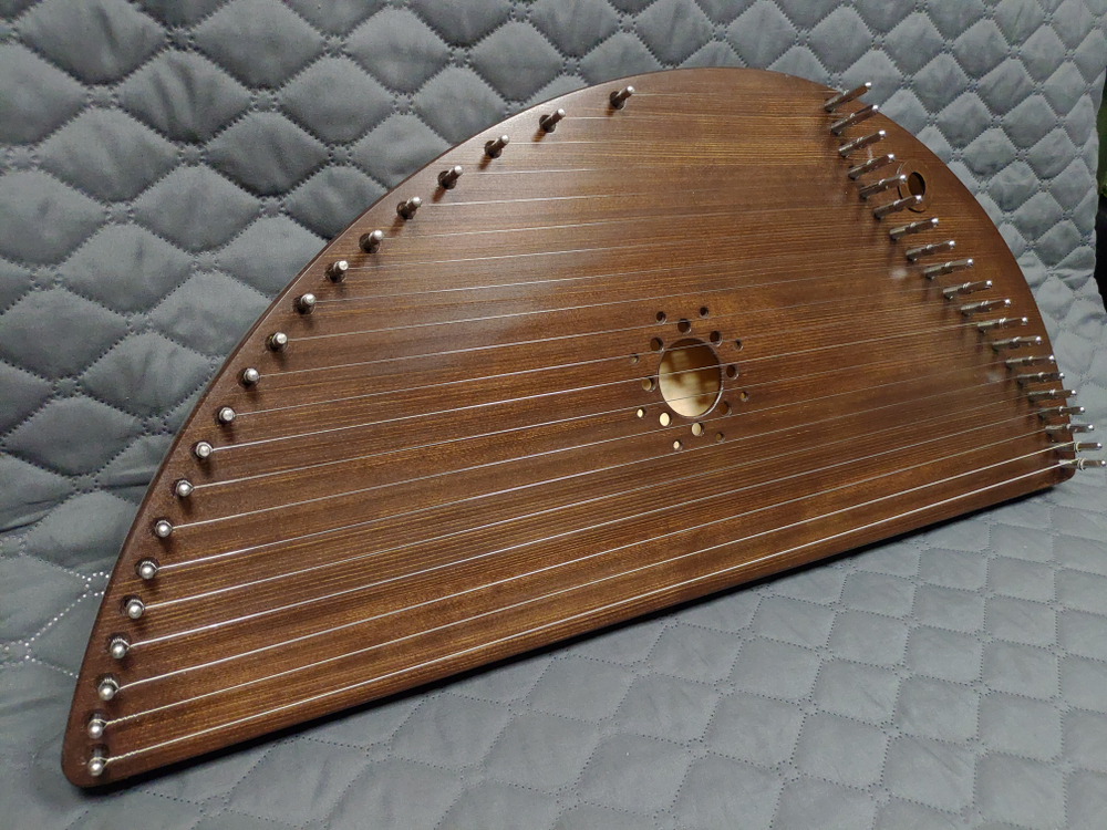 ! АКЦИЯ! Гусли шлемовидные 20 струн коричневые