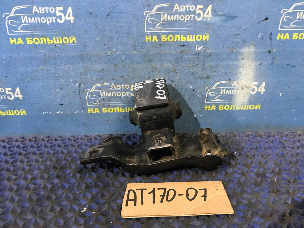 Подушка двигателя TOYOTA CORONA 1991