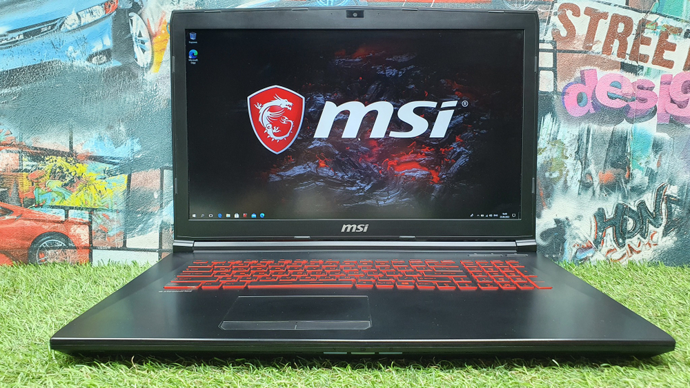 Игровой 17.3" MSI i5-7/8 Gb/GTX 1050 Ti 4 Gb/FHD