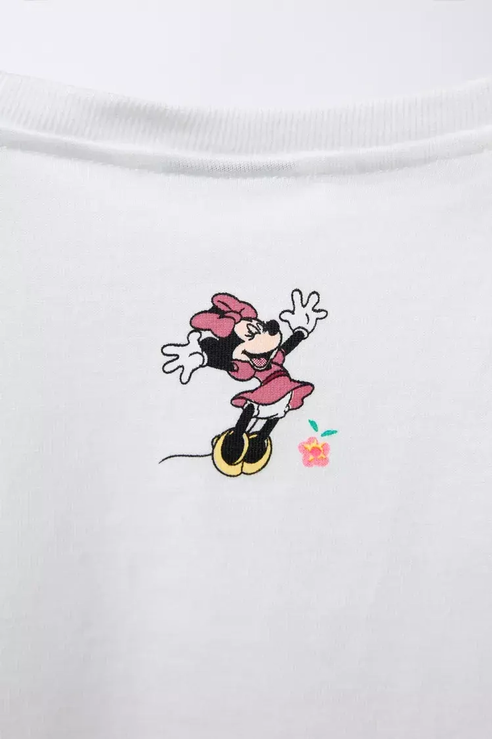 ZARA ФУТБОЛКА С ЦВЕТОЧНЫМ ПРИНТОМ MINNIE MOUSE © DISNEY, БЕЛЫЙ