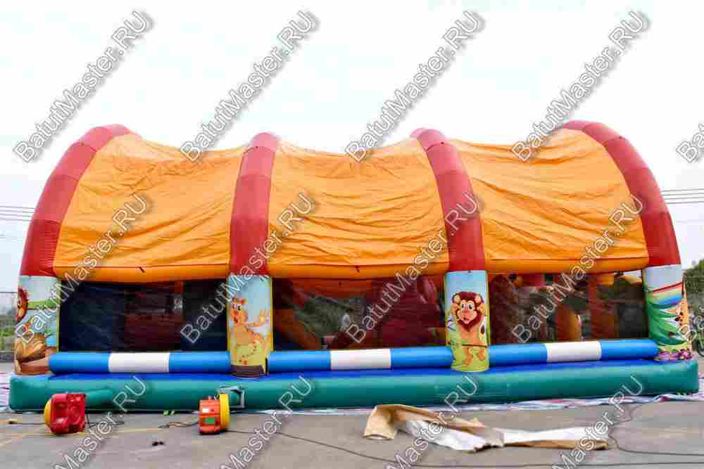 Надувной батут "Зверята с крышей 3" со скалодромом, 14*8*6 м