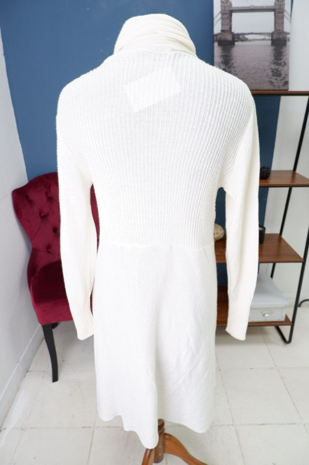 Кардиган V.A.Y. белый 48 размер