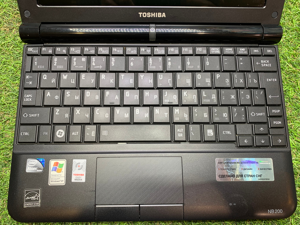 Нетбук Toshiba 10.1" Intel N270/150GB/1GB NB200-12J