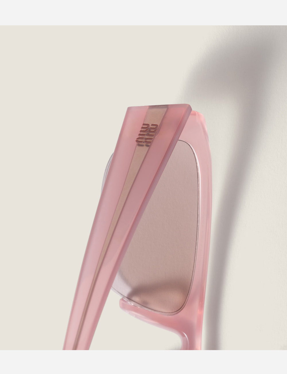 Солнцезащитные очки Miu Miu Vedette Light pink lenses