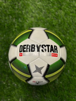 Профессиональный футбольный мяч DERBYSTAR 5