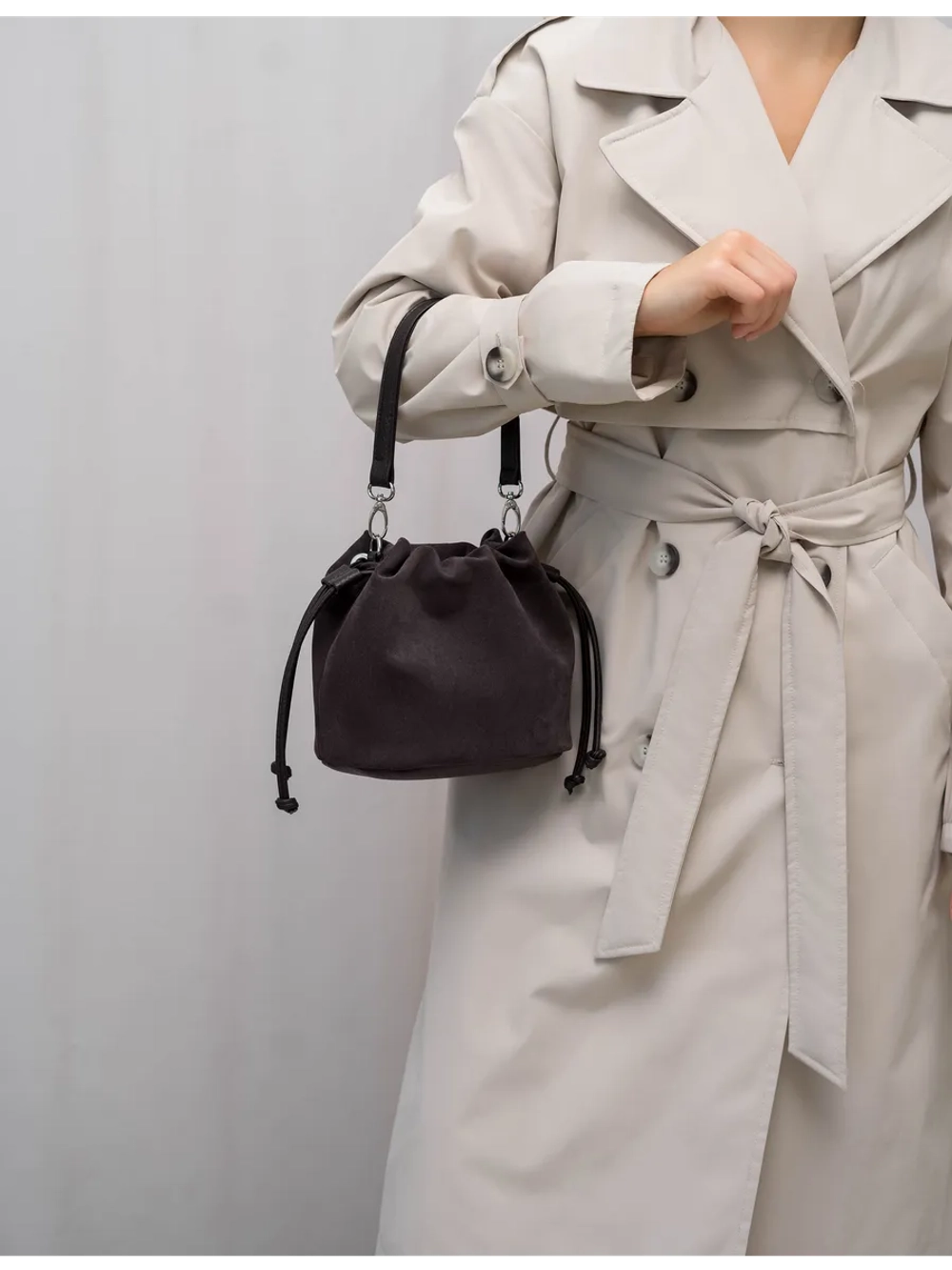 Сумка через плечо маленькая натуральная замша