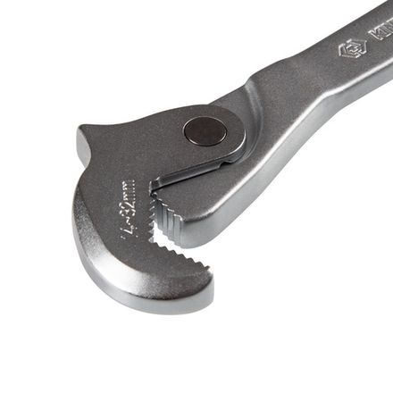 Цена на KING TONY (3616-10) Ключ универсальный, саморегулирующийся, 8-17 мм, 14 -32 мм