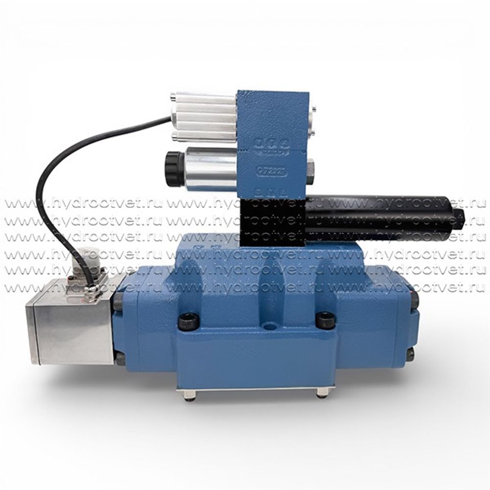 D684-Z4854 P03HXUU6SEY2-X - Пропорциональный клапан Moog (восстановленный)