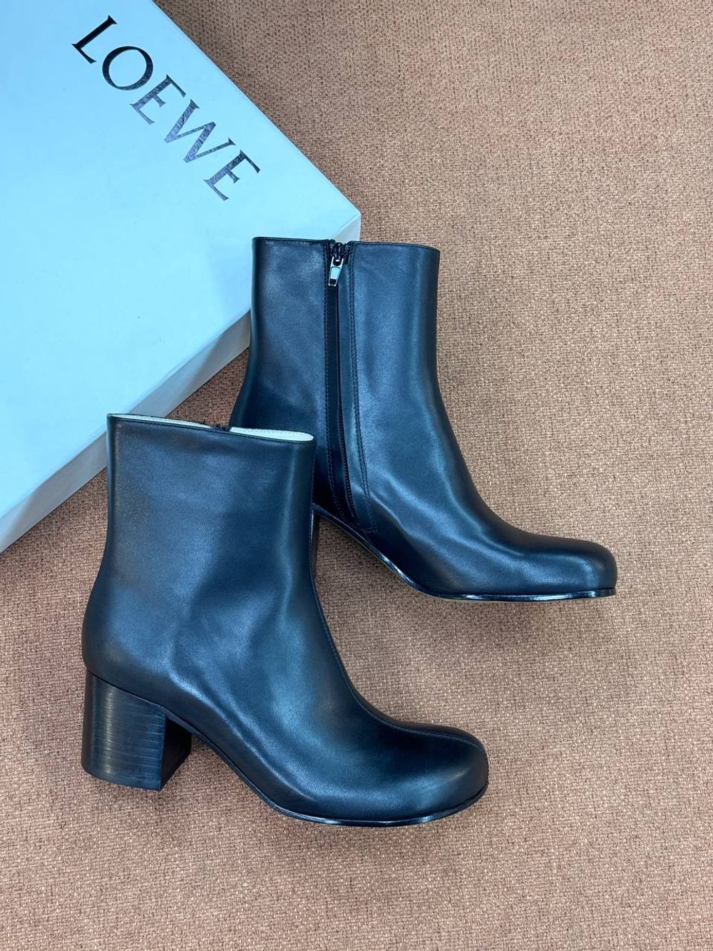 Ботильоны Loewe