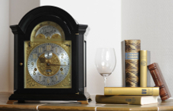 Часы настольные Kieninger 1708-96-01 Германия