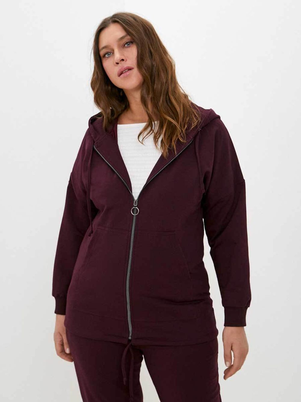 Костюм спортивный