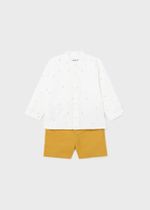 рубашка с шортами