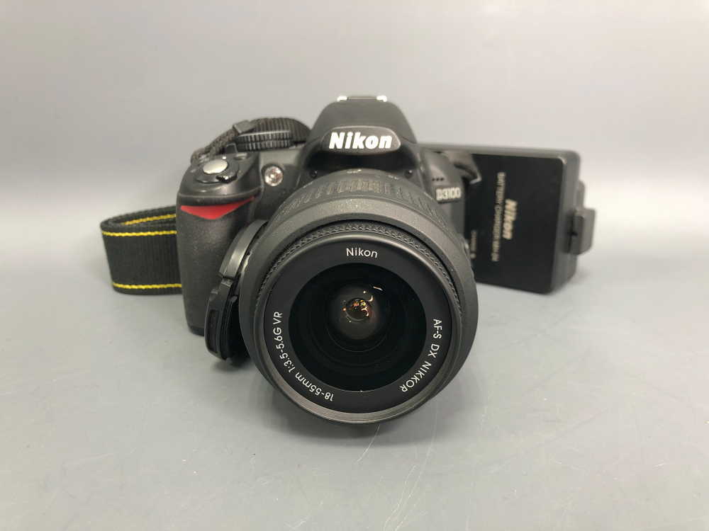 Nikon D3100 kit 18-55mm 13.000 кадров