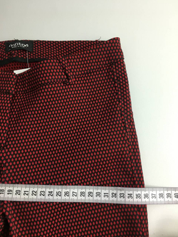 Штаны MOTIVI с принтом имитацией сетки 40 размер