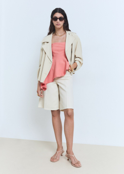 Асимметричный топ без бретелей