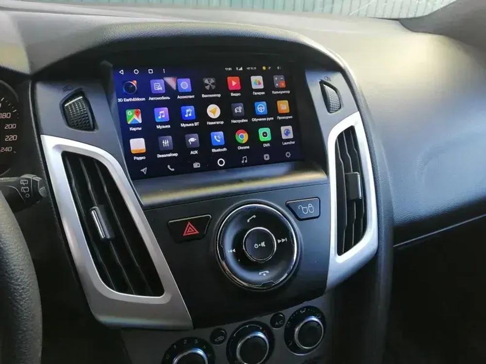 Магнитола для Ford Focus 3 2011-2019 (поддержка автопарковки) - Carmedia SF-9202A-FW QLed+2K, Android 13, TS20, CarPlay, 4G SIM-слот