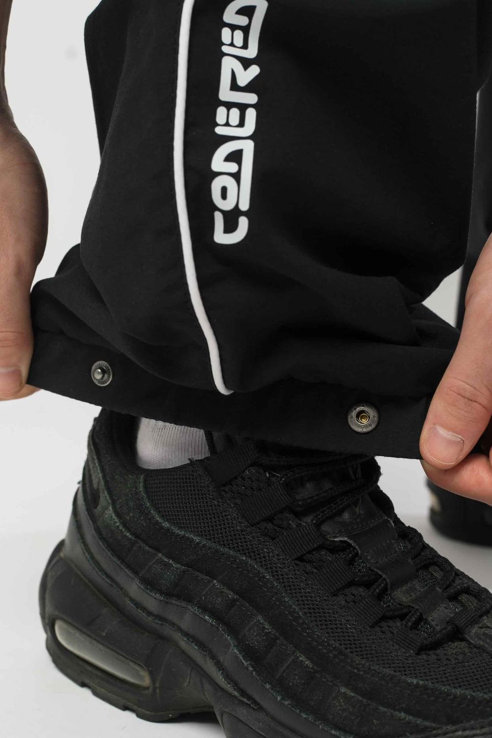 Штаны Codered Piping 24 черные