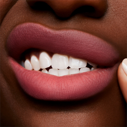 MAC Cosmetics Powder Kiss Liquid Lipcolour - жидкая матовая помада, 5 ml