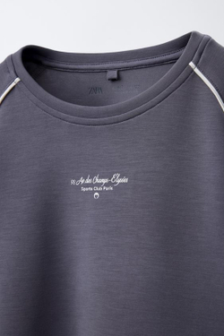 ZARA ФУТБОЛКА ИЗ МОДАЛА С НАДПИСЬЮ, СЕРЫЙ