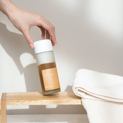 Увлажняющая кремовая эссенция с чайным грибом FarmStay Vegan Kombucha Creamy Essence, 140мл