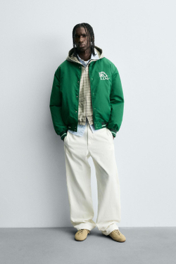ZARA КУРТКА-БОМБЕР С КОНТРАСТНОЙ ВЫШИВКОЙ, ЗЕЛЕНЫЙ