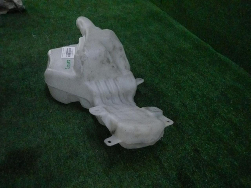 Бачок омывателя Cadillac XT5 (2016-н.в.)