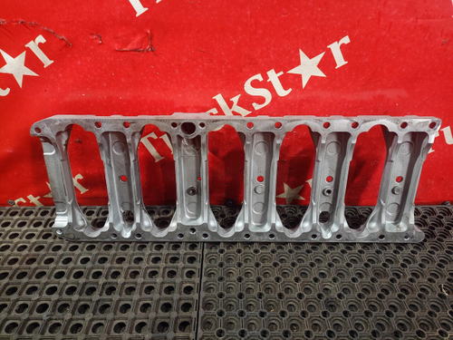 Плита двигателя